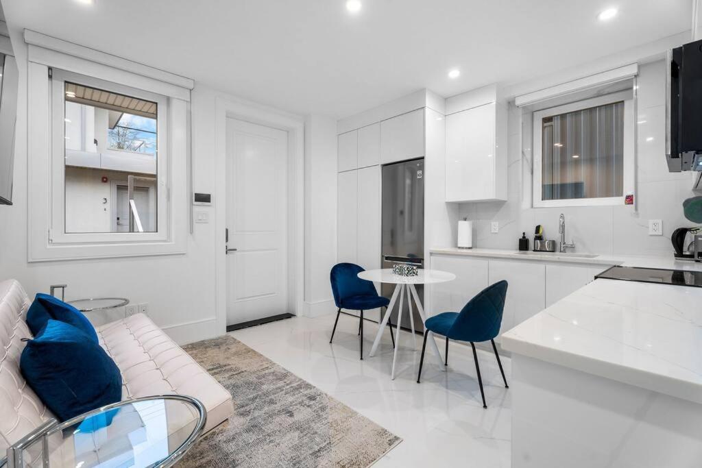 Brand New 2 Bedroom Point Grey Getaway Vancouver Extérieur photo