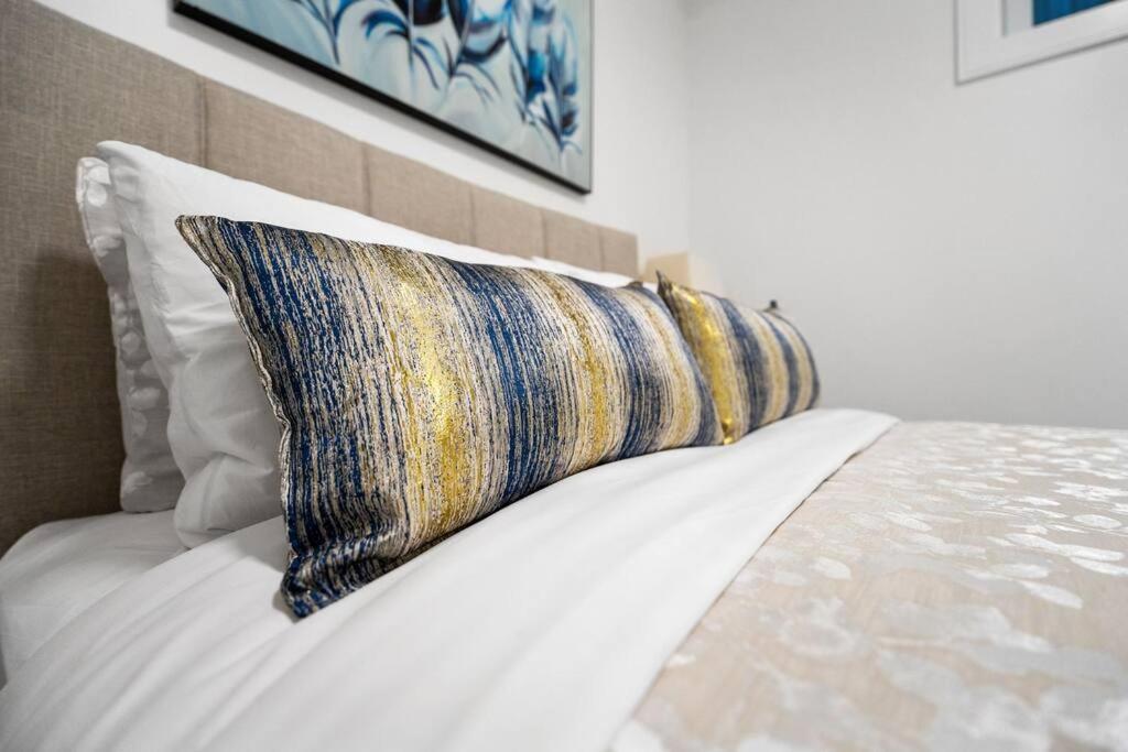 Brand New 2 Bedroom Point Grey Getaway Vancouver Extérieur photo
