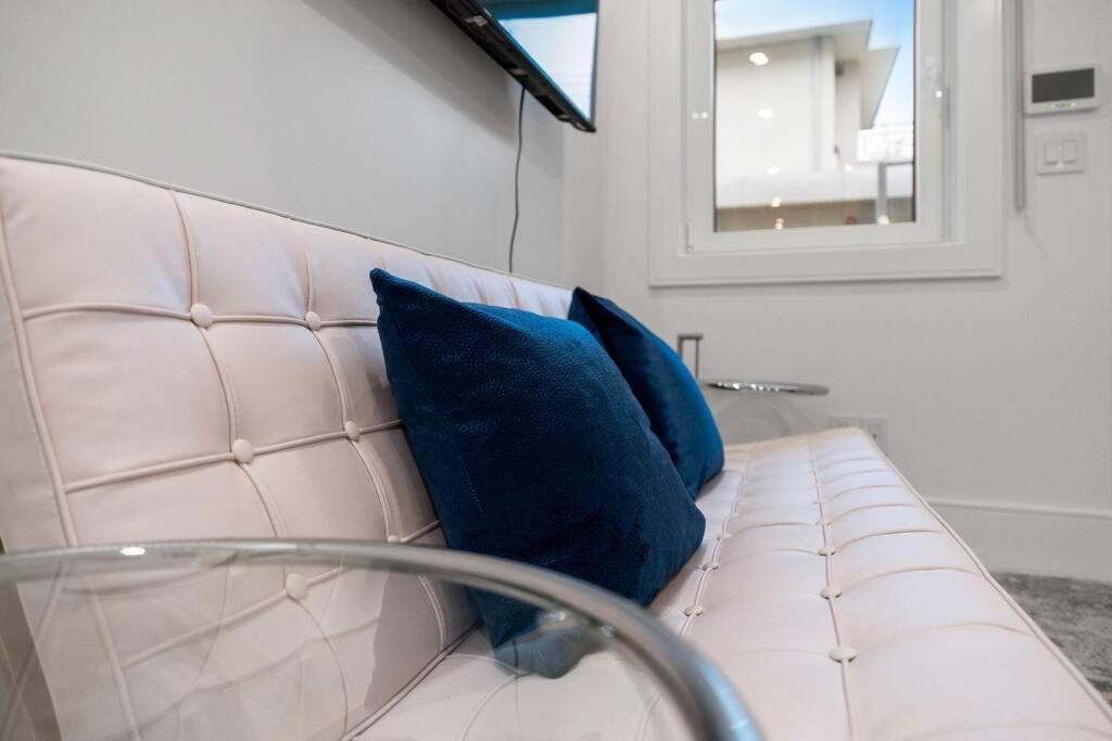 Brand New 2 Bedroom Point Grey Getaway Vancouver Extérieur photo